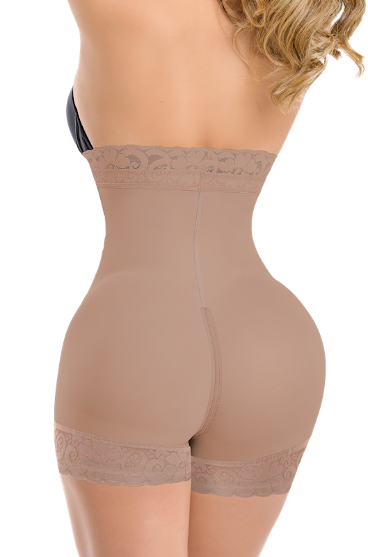 Back view of seamless high-waist boyshort shapewear for curves – size XL